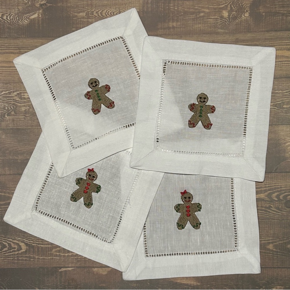 New set of 4 embroidered gingerbread’s boy/girl linen cocktail napkins